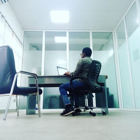 Oluwaseun Ajayi working on a project